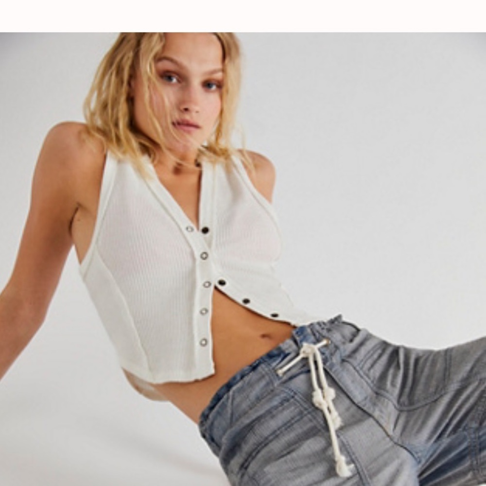 Free People White Button-Up Crop Top NWT Medium